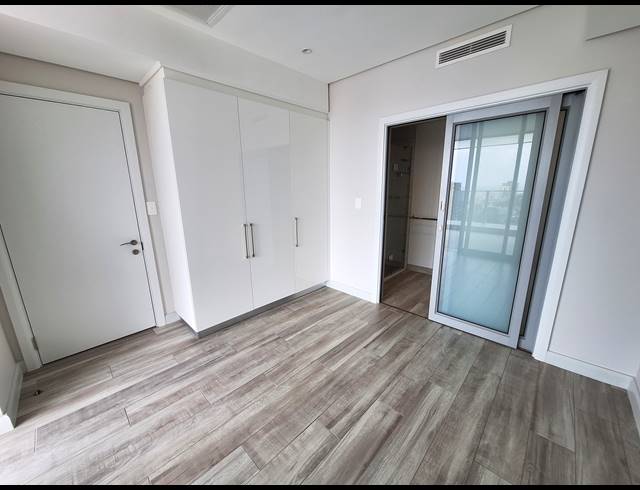 2 BEDROOM APARTMENT FOR SALE IN UMHLANGA CENTRAL